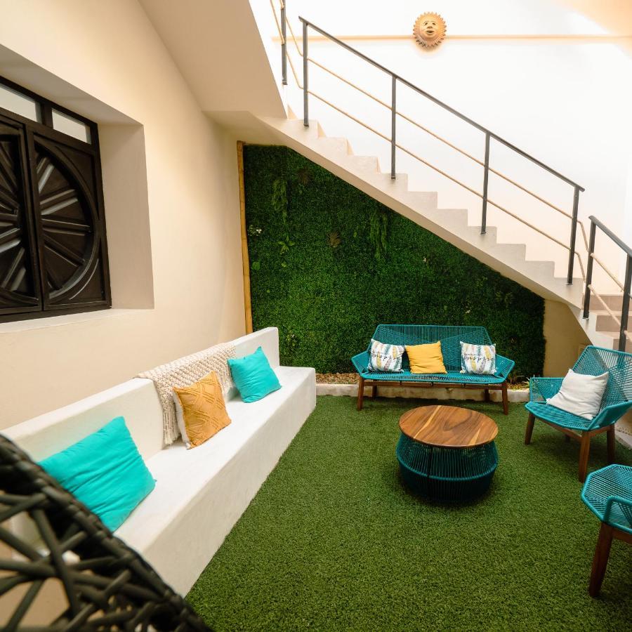 Nido Colibri - Private Rooms And Hostel Dorms In Remate De Paseo Montejo Mérida Exterior photo